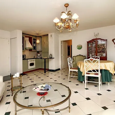 Apartamento Riviera Golf Indiana *